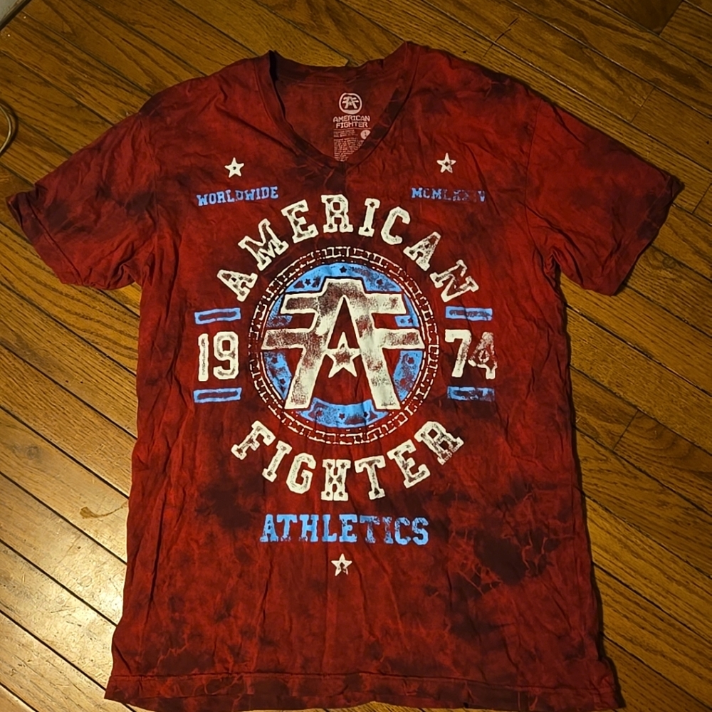 American Fighter size large shirt